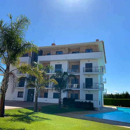 Apartment High Quality T2 In Smp Sao Martinho do Porto